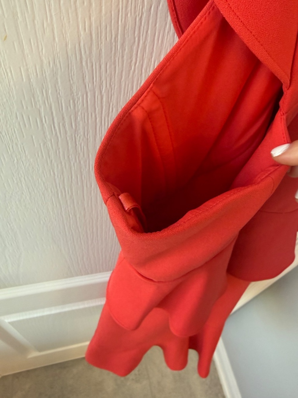 BCBGMaxAzria Careen Dress Mini Coral Red Ruffle Cutout Cocktail Party Size 2 - Picture 5 of 6